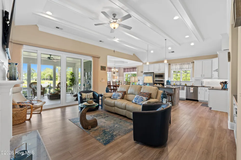 6378 Bryson Drive SW Ocean Isle Beach, NC 28469