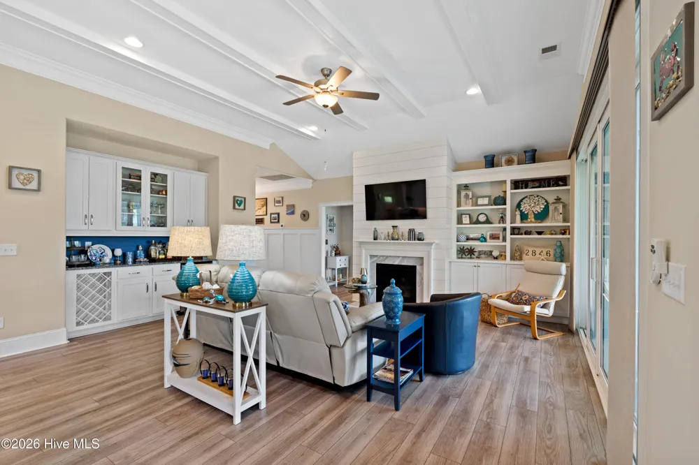 6378 Bryson Drive SW Ocean Isle Beach, NC 28469