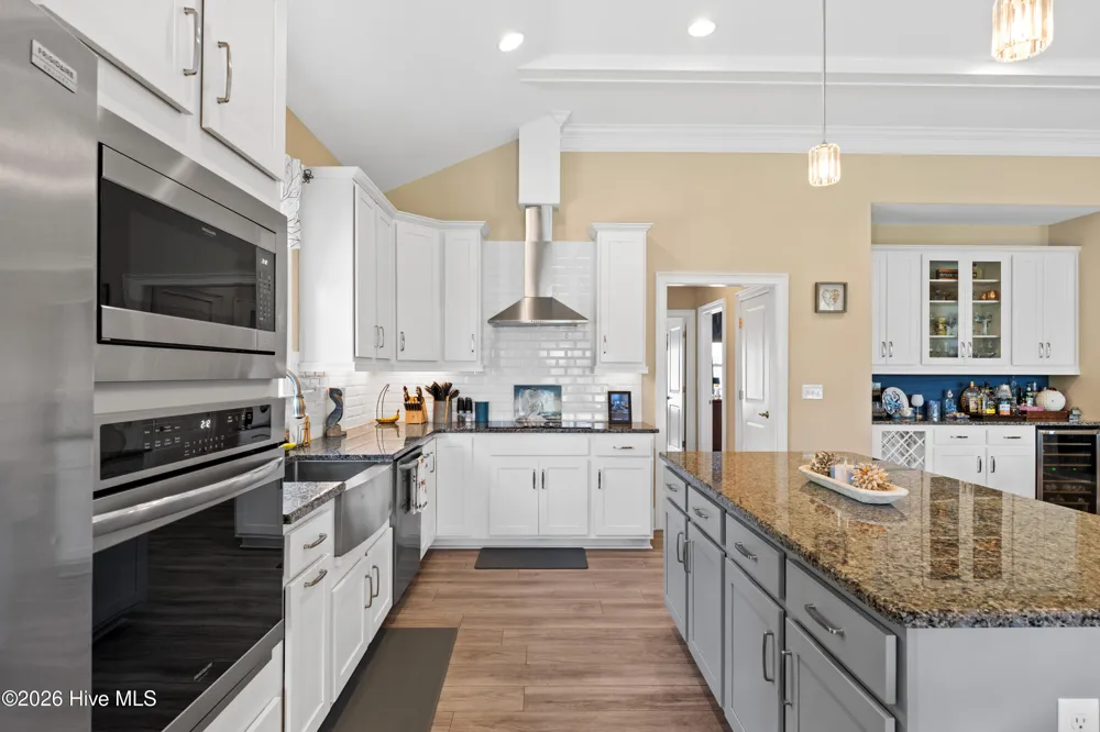 6378 Bryson Drive SW Ocean Isle Beach, NC 28469