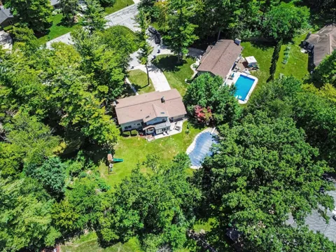 3229 Delevan Drive