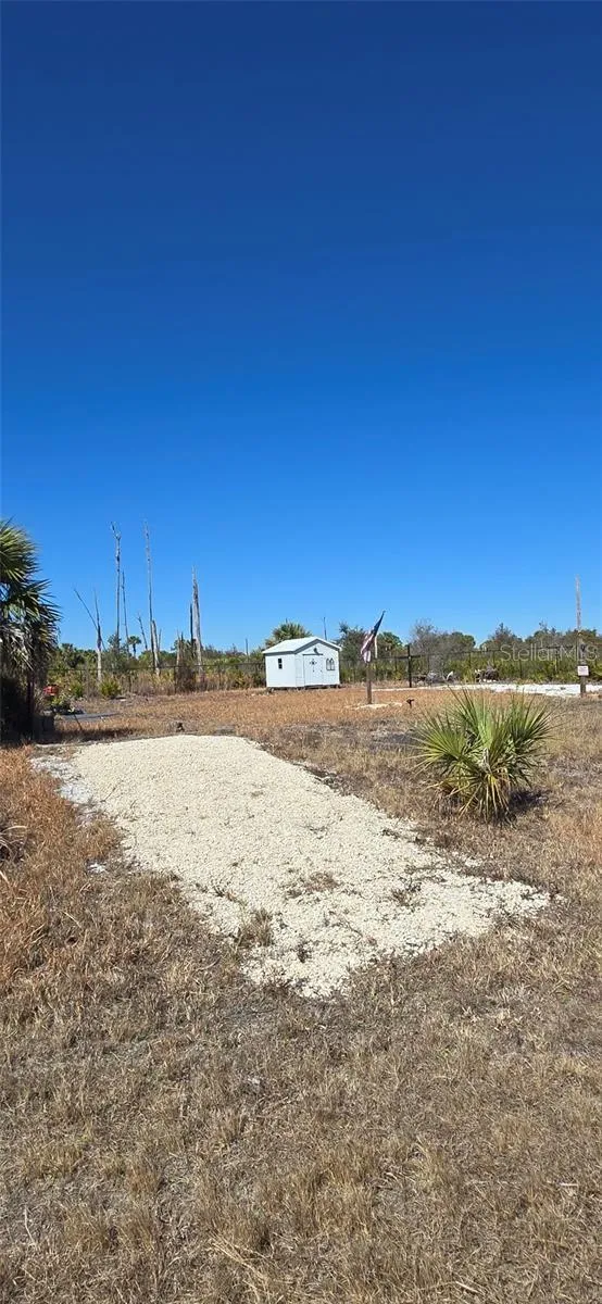 Lot 19 TREE COURT North Port, FL 34288