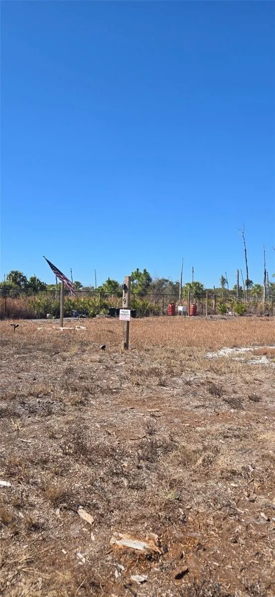 Lot 19 TREE COURT North Port, FL 34288