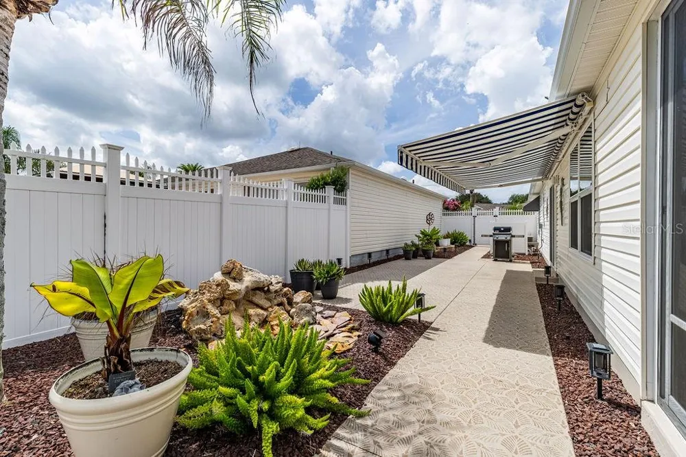 8975 SE 168TH TAILFER STREET The Villages, FL 32162