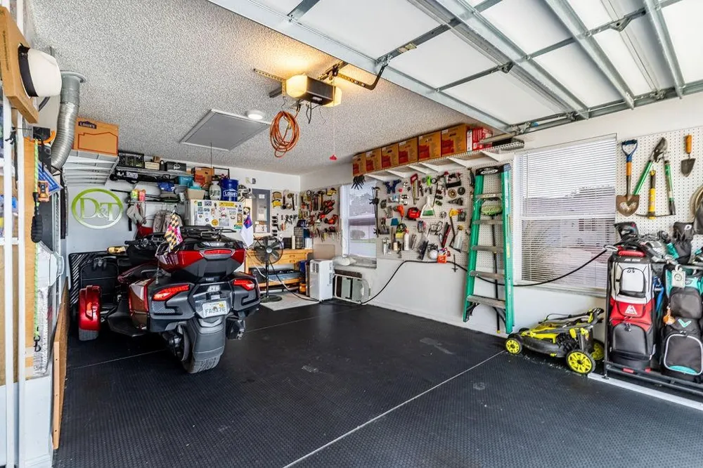 8975 SE 168TH TAILFER STREET The Villages, FL 32162