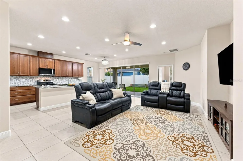 14722 ROCKY BROOK DRIVE Tampa, FL 33625