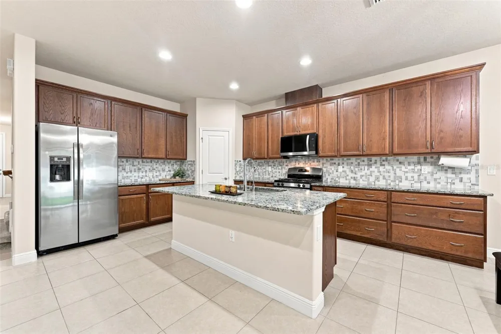 14722 ROCKY BROOK DRIVE Tampa, FL 33625