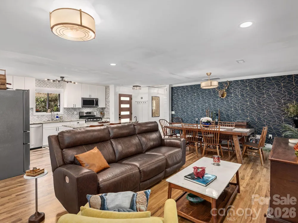 228 White Oak Road Waynesville, NC 28785