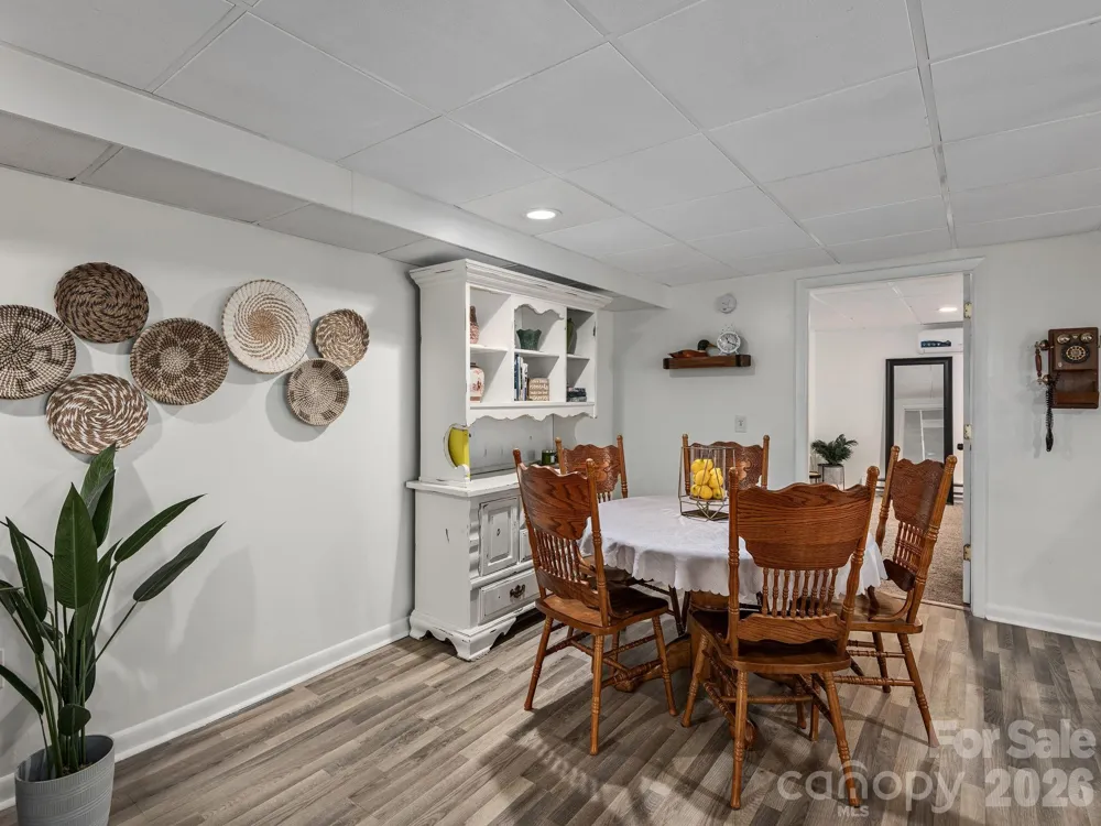 228 White Oak Road Waynesville, NC 28785