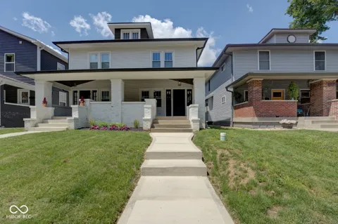 2832 Park Avenue