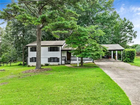 3918 Sherwood Drive