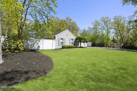 28 Ashford Road