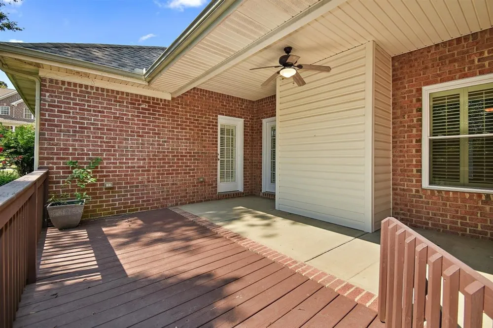 1005 Tulip Blossom Dr Hermitage, TN 37076