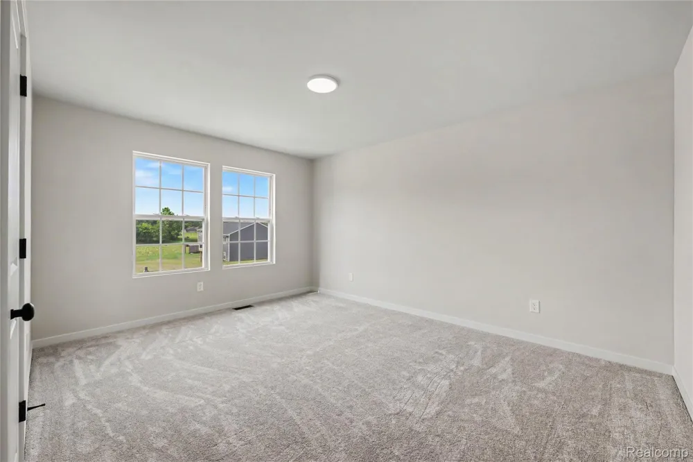 241 Wildflower Drive Hillsdale City, MI 49242