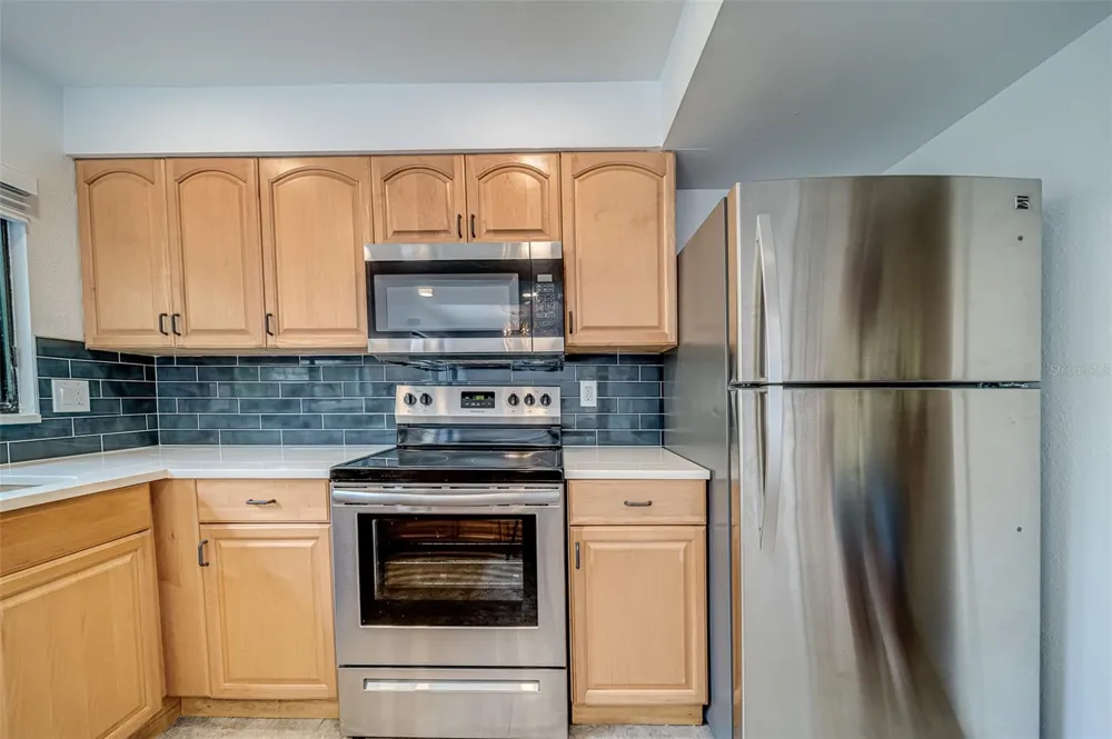 9209 SEMINOLE BOULEVARD #56 Seminole, FL 33772