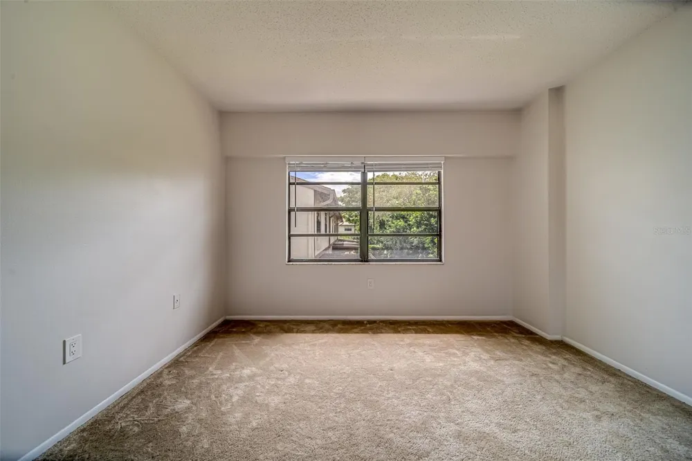 9209 SEMINOLE BOULEVARD #56 Seminole, FL 33772