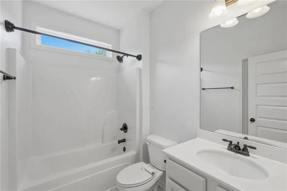 179 White Oak Trail Dahlonega, GA 30533