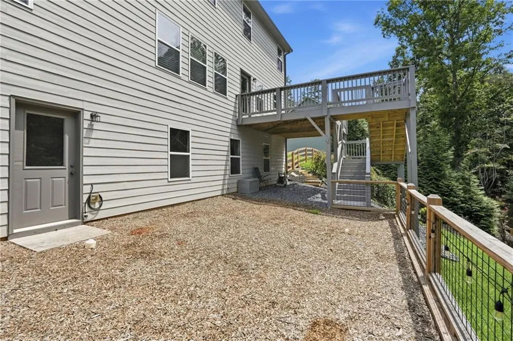 179 White Oak Trail Dahlonega, GA 30533