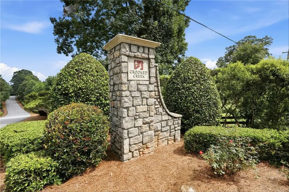 179 White Oak Trail Dahlonega, GA 30533