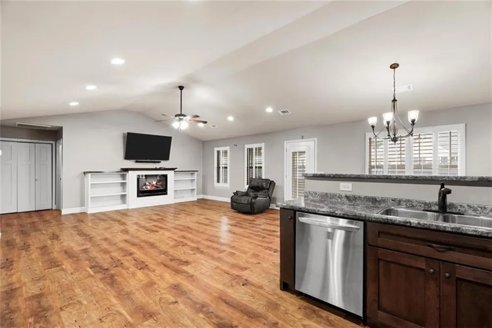 222 Gilmore Circle SW Calhoun, GA 30701