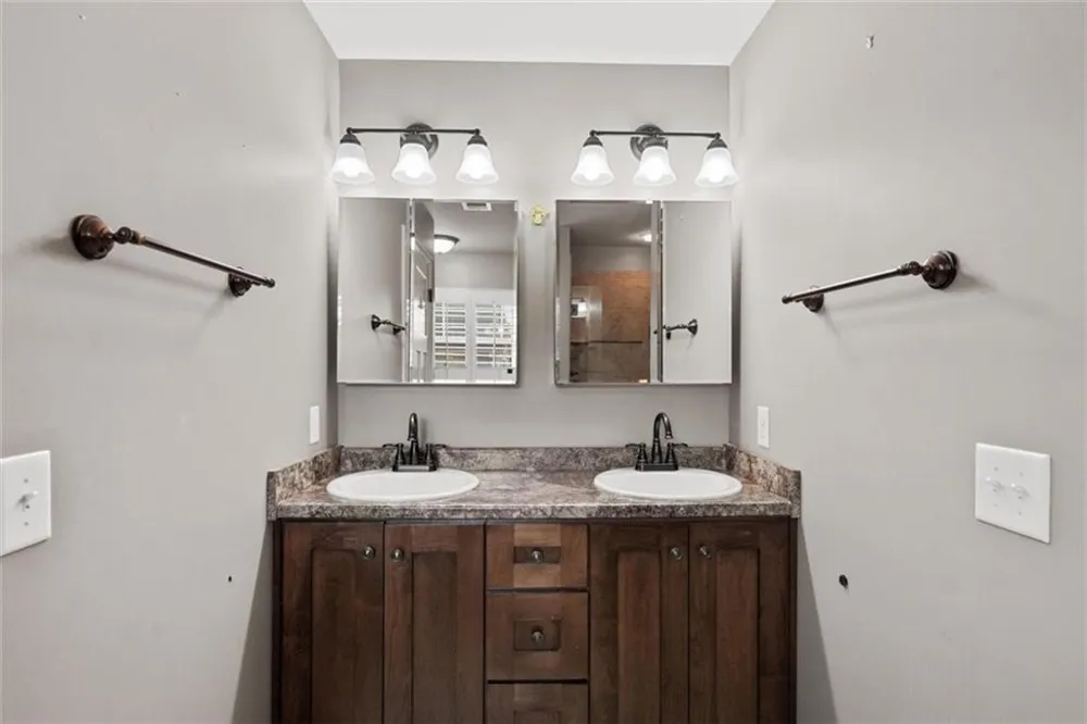 222 Gilmore Circle SW Calhoun, GA 30701