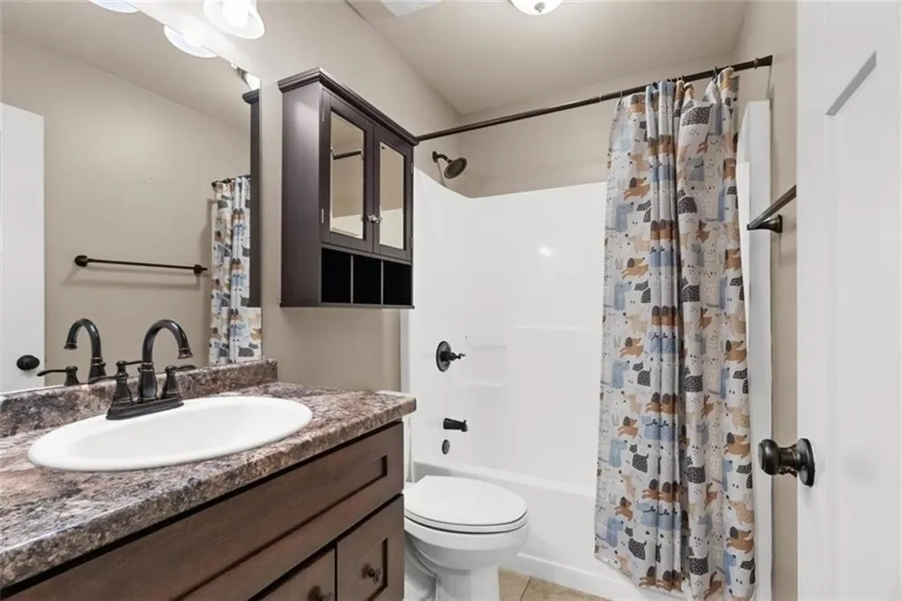 222 Gilmore Circle SW Calhoun, GA 30701
