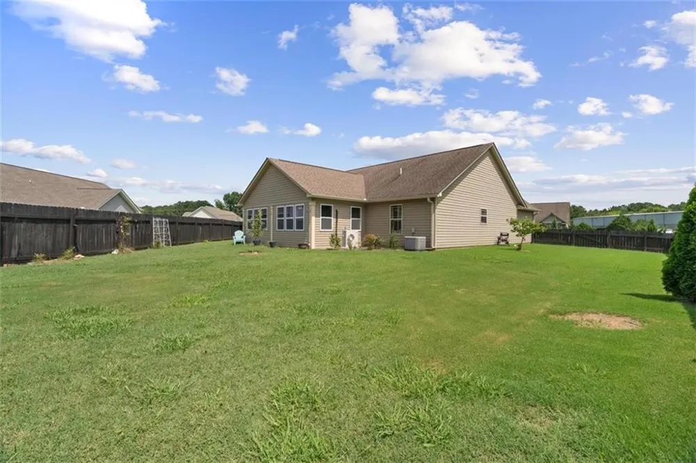 222 Gilmore Circle SW Calhoun, GA 30701