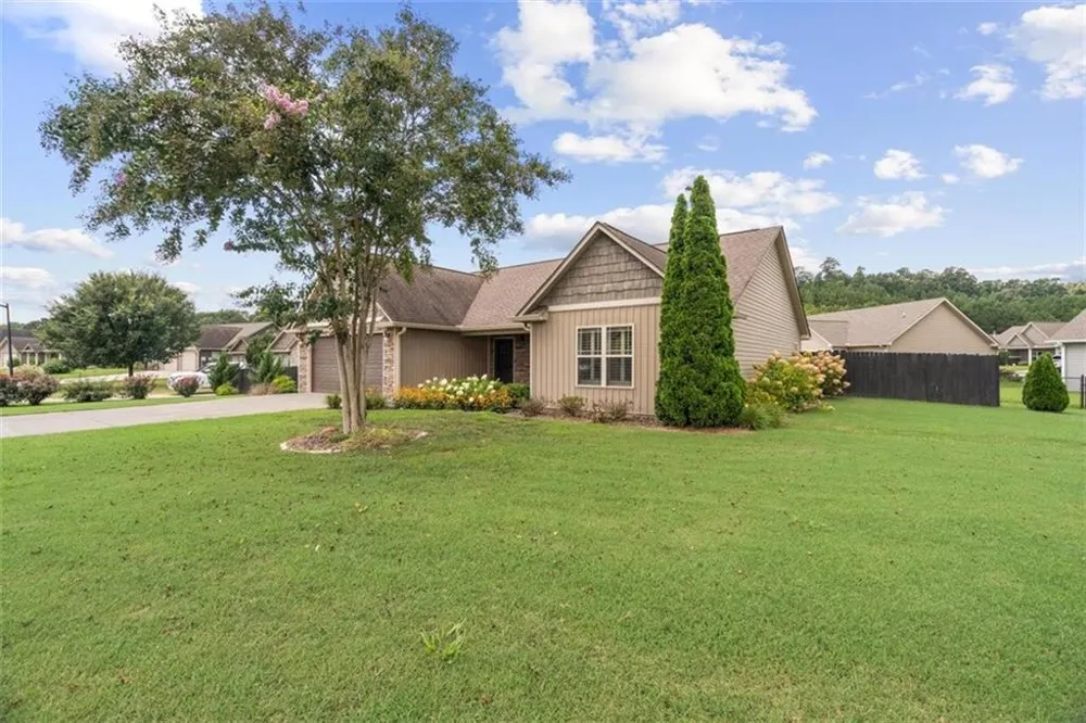 222 Gilmore Circle SW Calhoun, GA 30701