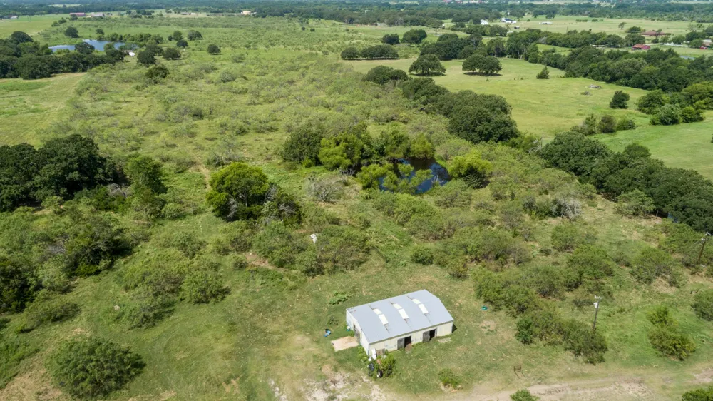 6479 County Road 276 Kaufman, TX 75142