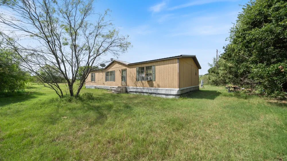 6479 County Road 276 Kaufman, TX 75142
