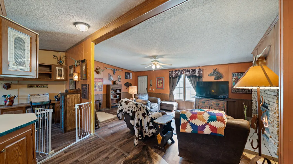 6479 County Road 276 Kaufman, TX 75142