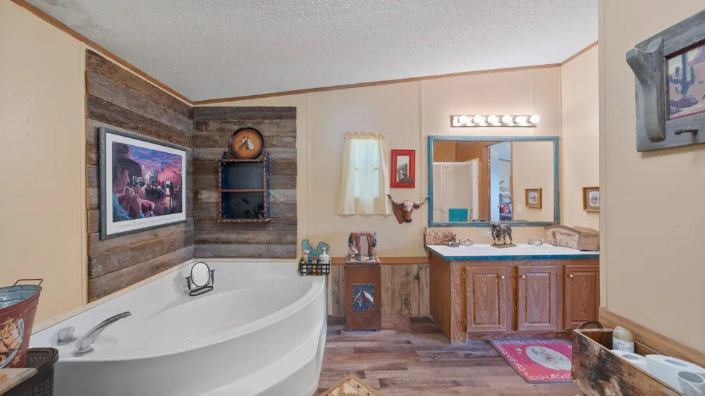 6479 County Road 276 Kaufman, TX 75142