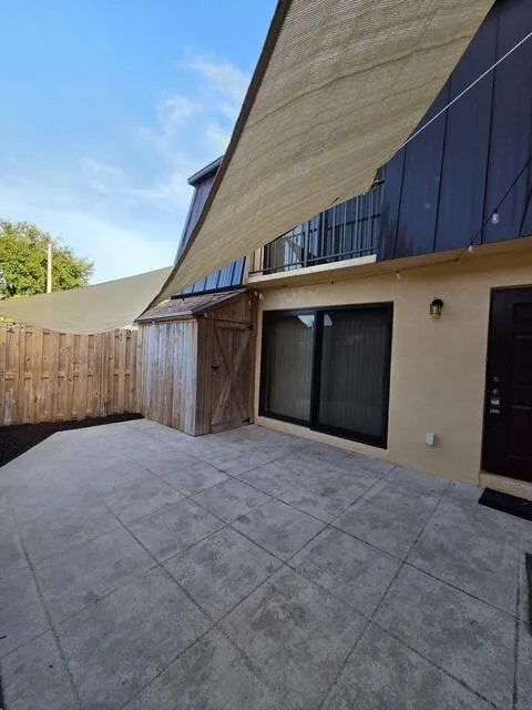 2318 Waterside Drive Lake Worth, FL 33461