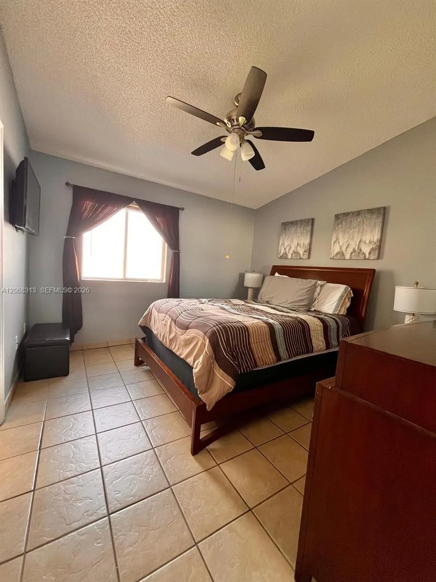 17722 SW 141st Ct Miami, FL 33177