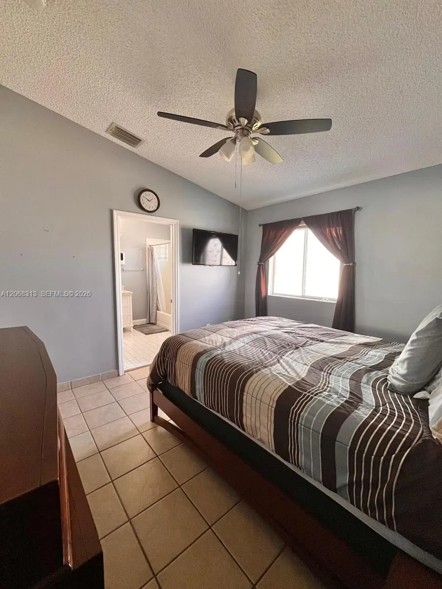 17722 SW 141st Ct Miami, FL 33177