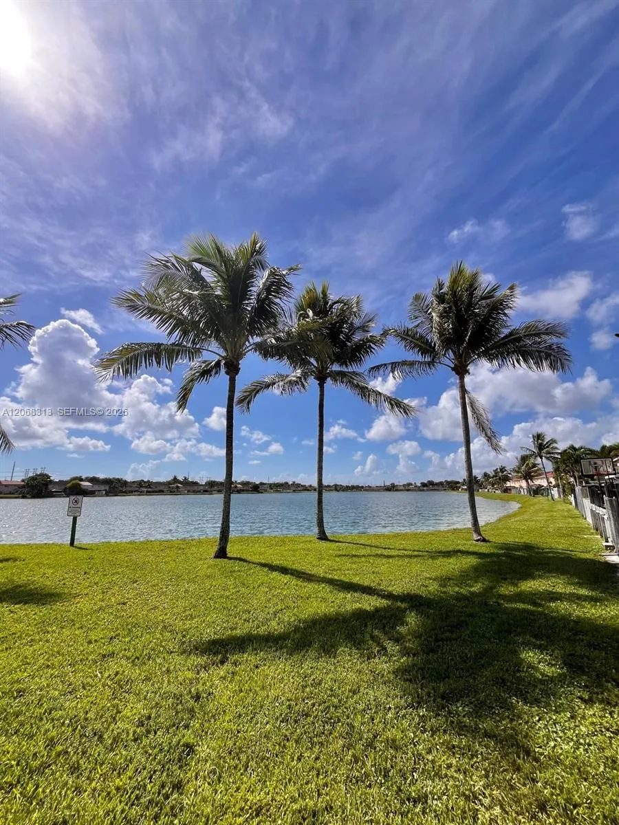 17722 SW 141st Ct Miami, FL 33177
