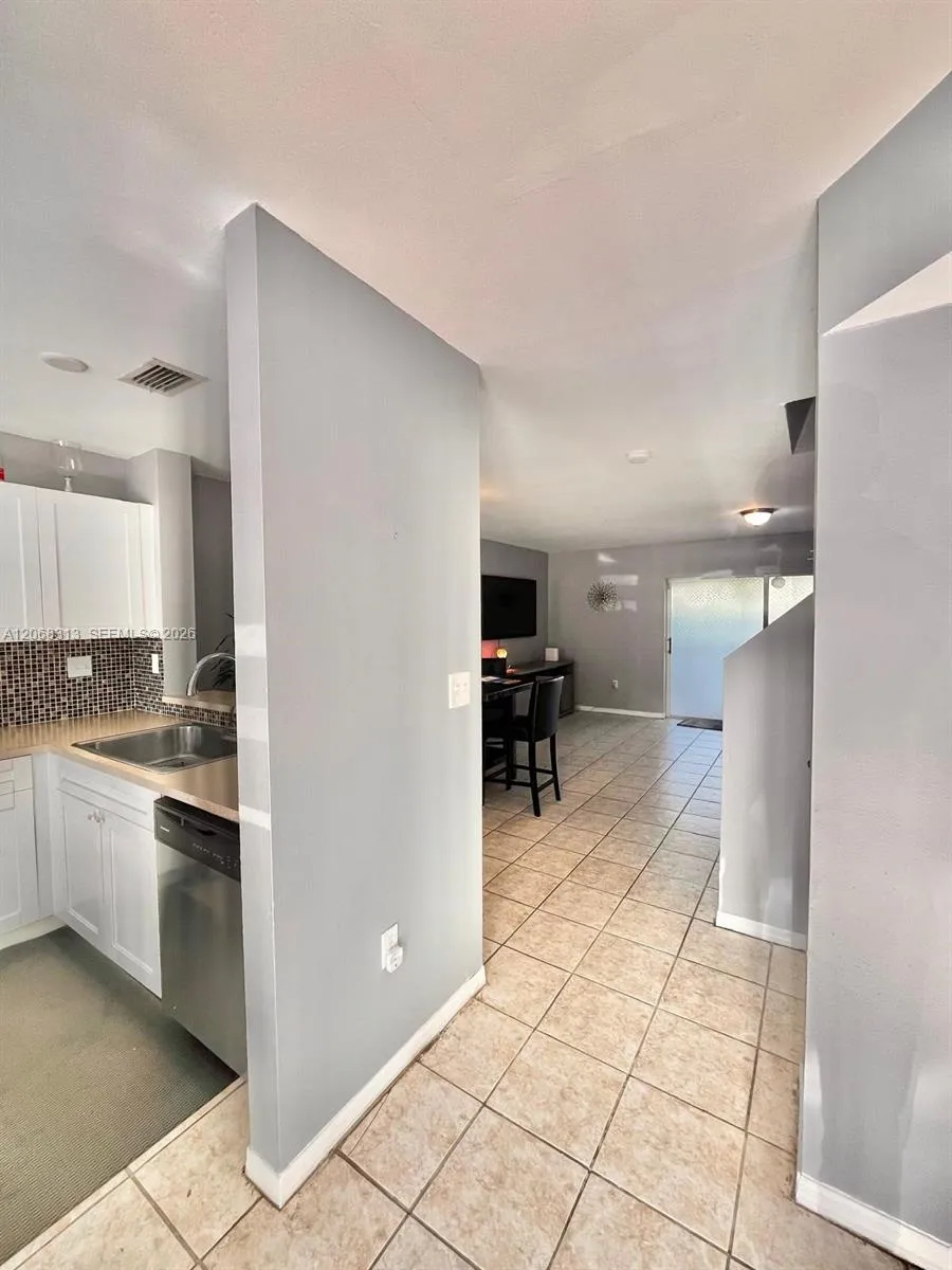 17722 SW 141st Ct Miami, FL 33177
