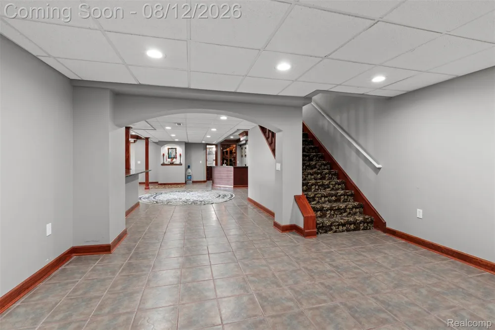 49501 Sandra Drive Shelby Charter Township, MI 48315