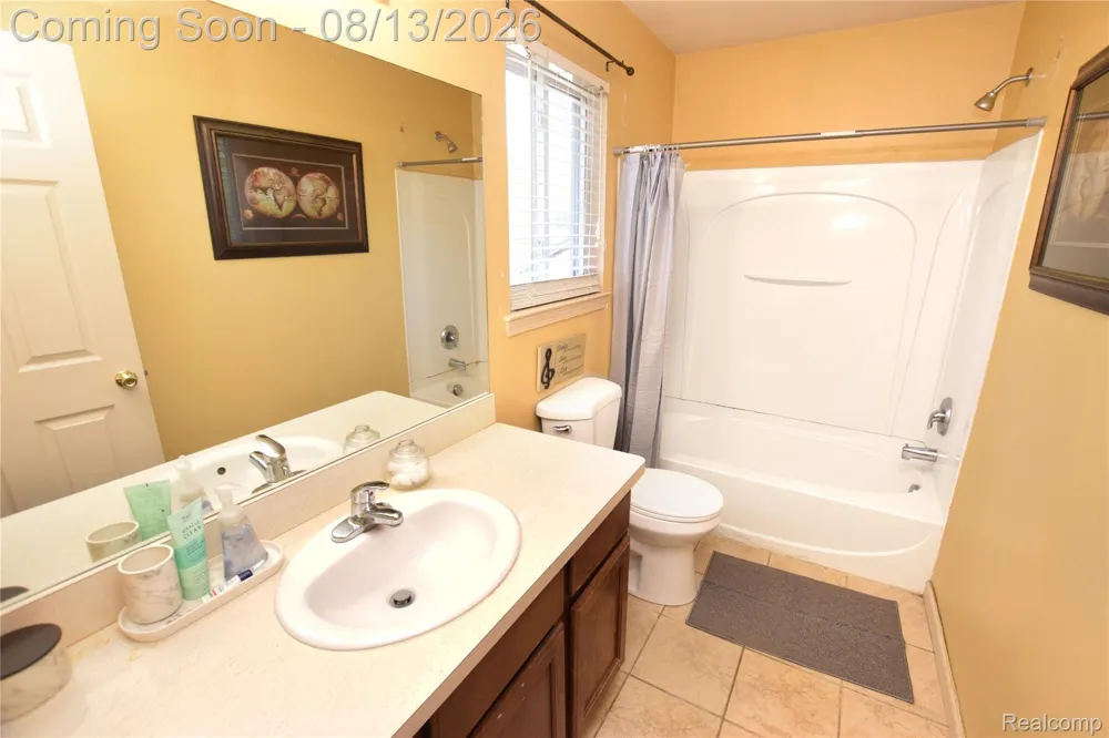 8077 Bradbury Lane Mundy Township, MI 48439