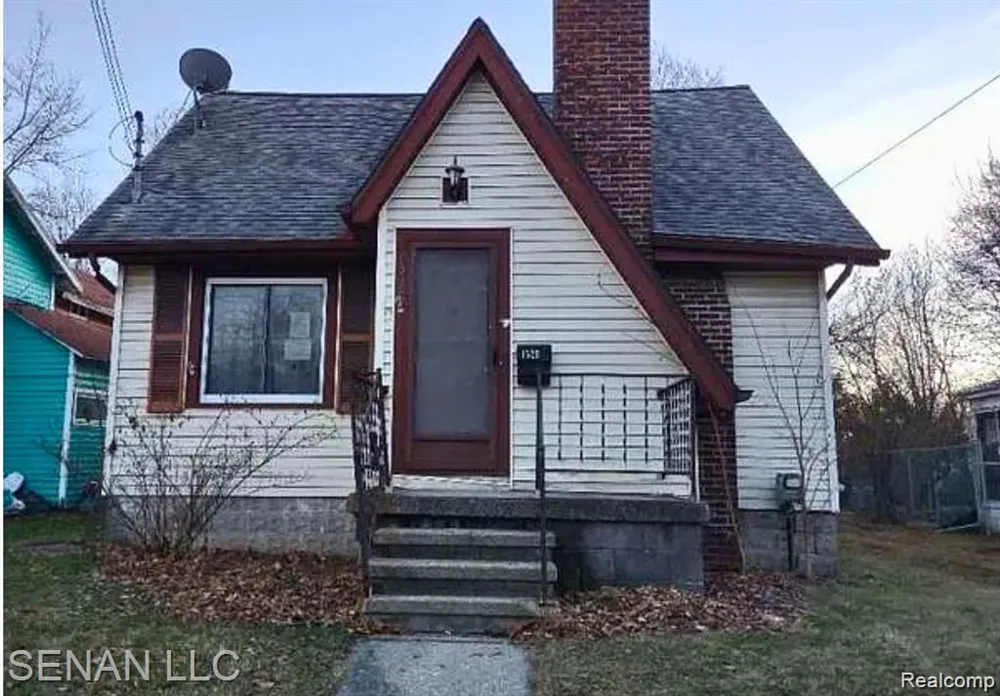 1520 E Oakland Avenue Lansing City, MI 48906