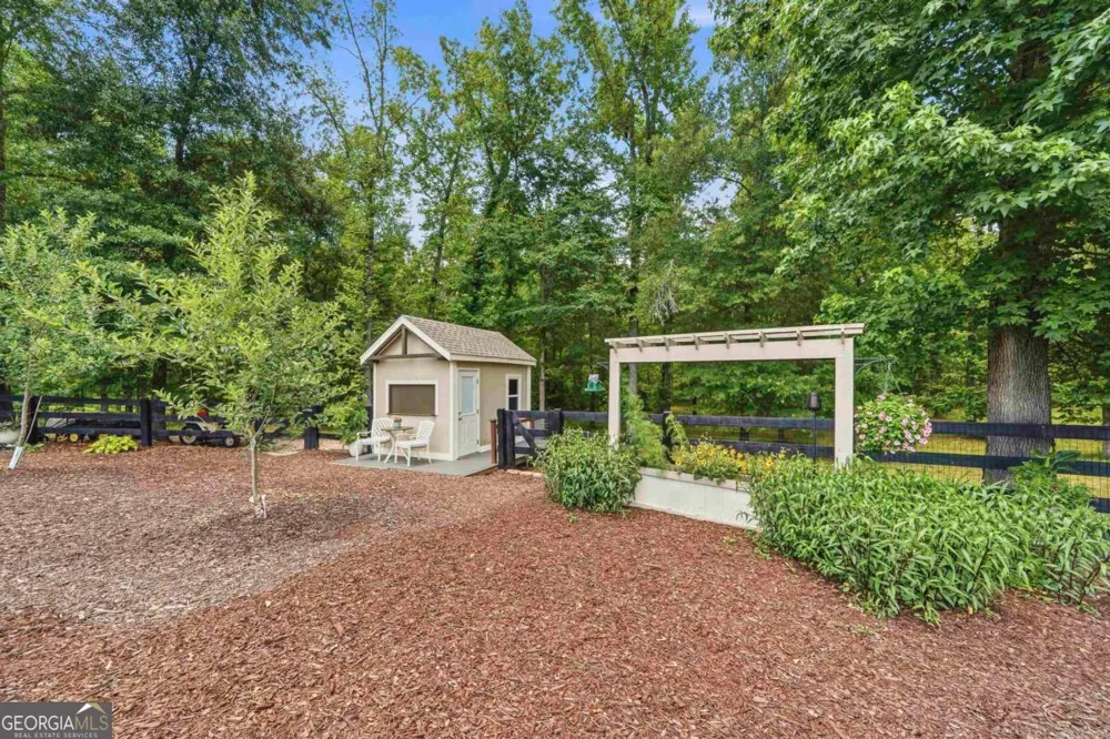 1001 Bayside DR Greensboro, GA 30642