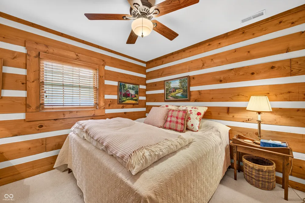 3624 State Road 135 S Nashville, IN 47448