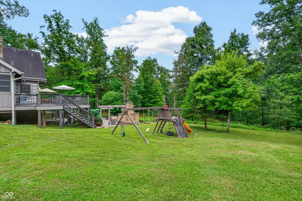 3624 State Road 135 S Nashville, IN 47448