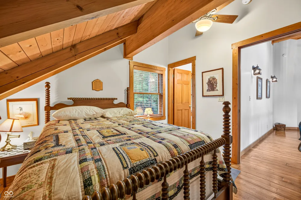 3624 State Road 135 S Nashville, IN 47448