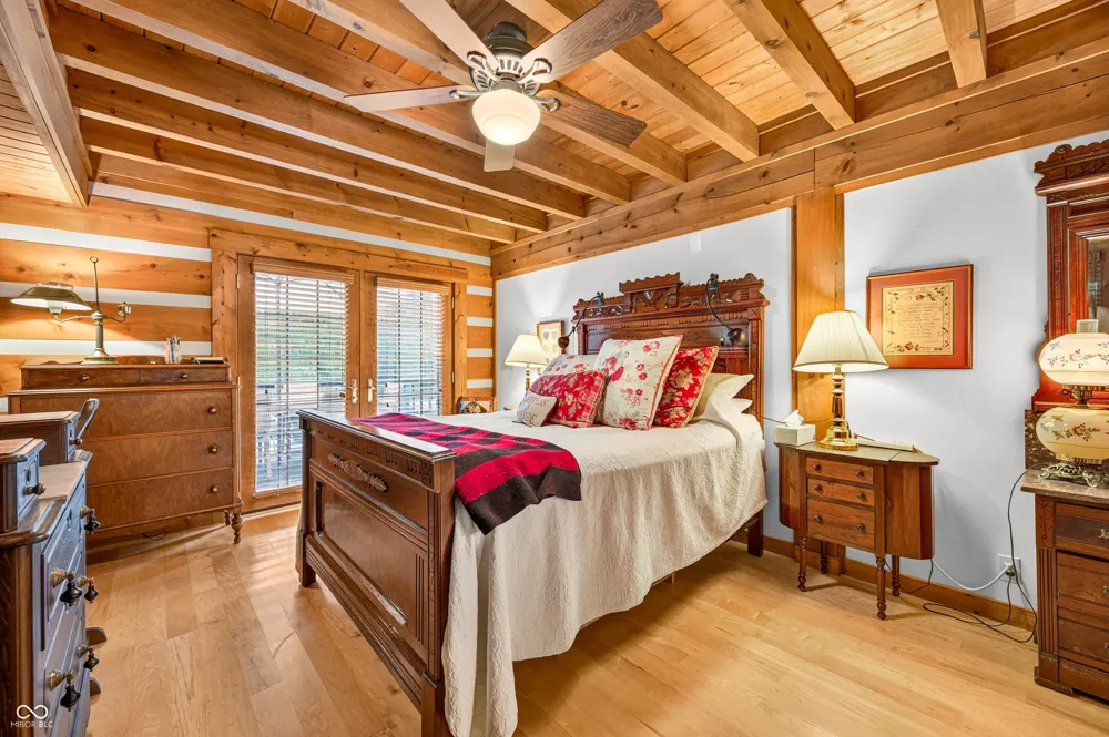 3624 State Road 135 S Nashville, IN 47448