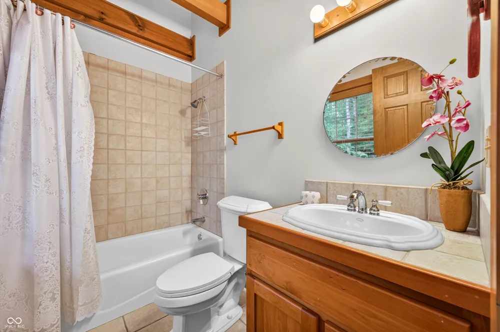 3624 State Road 135 S Nashville, IN 47448