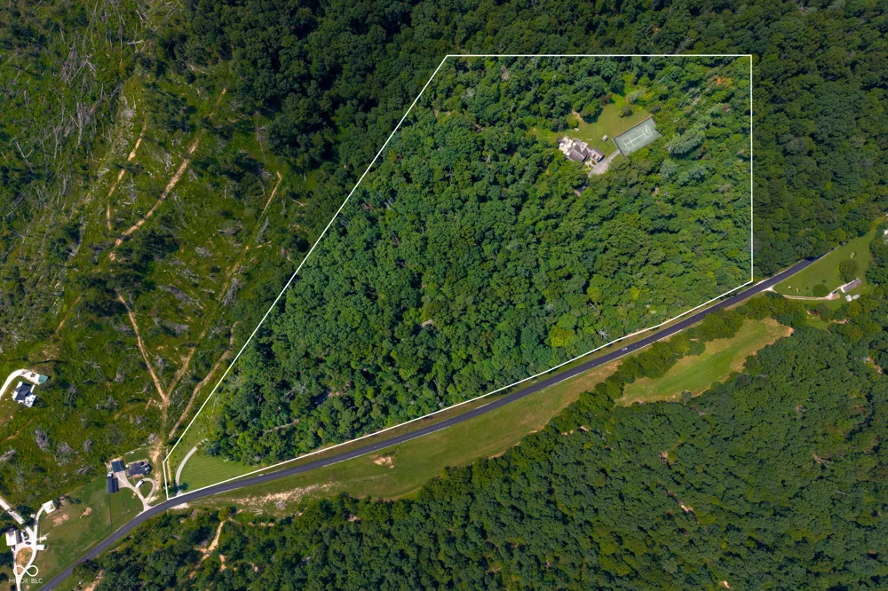 3624 State Road 135 S Nashville, IN 47448