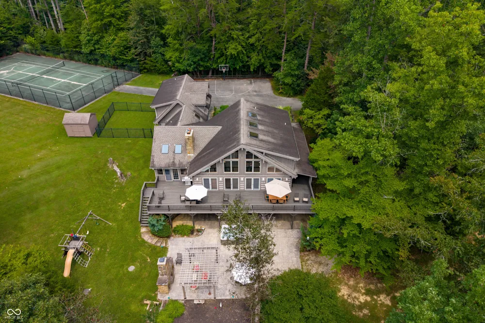 3624 State Road 135 S Nashville, IN 47448