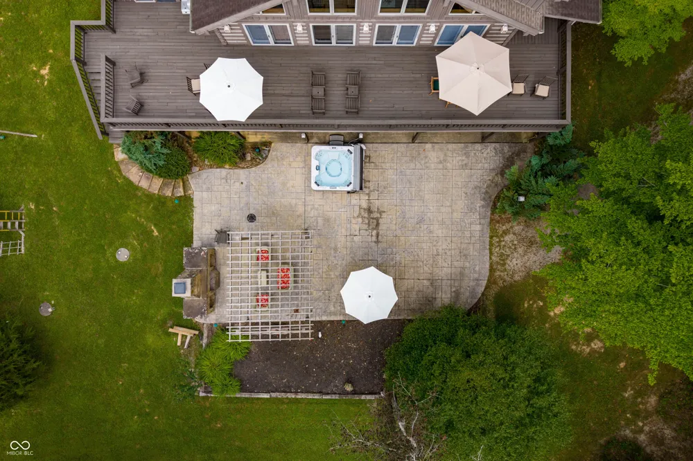 3624 State Road 135 S Nashville, IN 47448