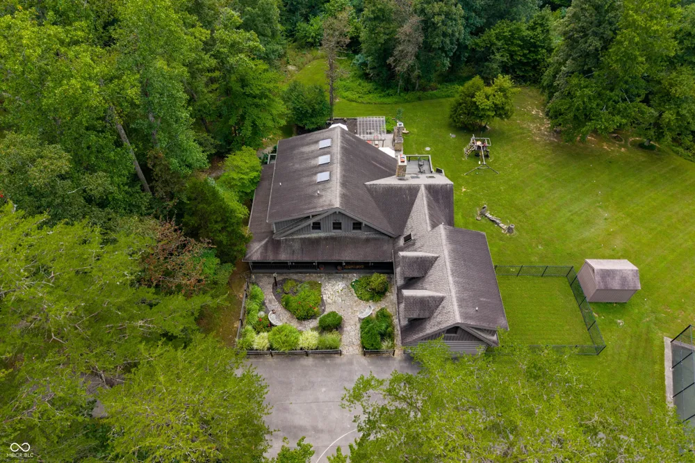 3624 State Road 135 S Nashville, IN 47448