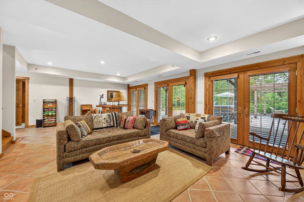3624 State Road 135 S Nashville, IN 47448